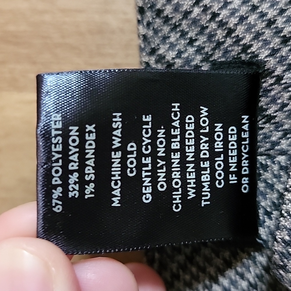 Women's Ann Taylor Signature Pants in  Houndstooth, Brown, Size 6P, Pre-owned - Picture 8 of 8